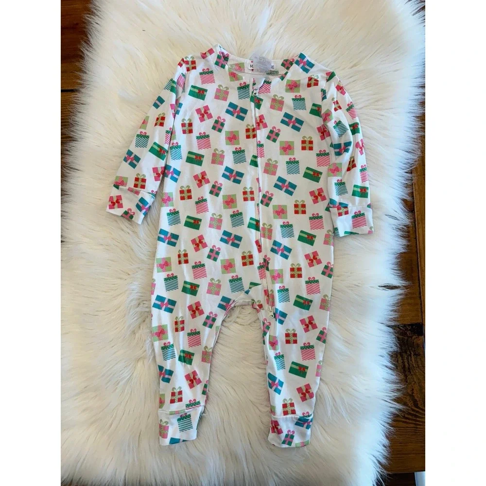 Mary Square‎ Christmas gift sleeper one piece size 6/12m EUC